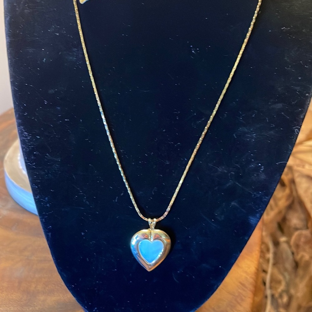 17” mother of pearl necklace